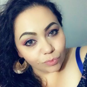 Meet your Posher, Rocio